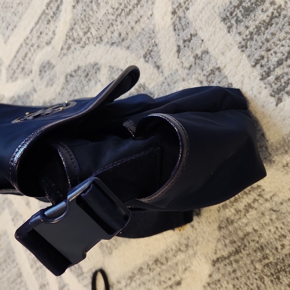 Tory Burch baby/diaper bag - Picture 5 of 11